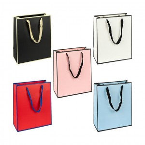 Пакет подарунковий 14х7х15 см однотонний HL-110